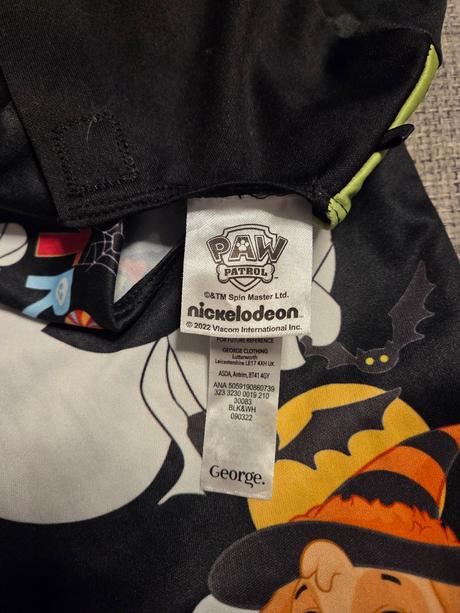 Labkova patrola overal, 98