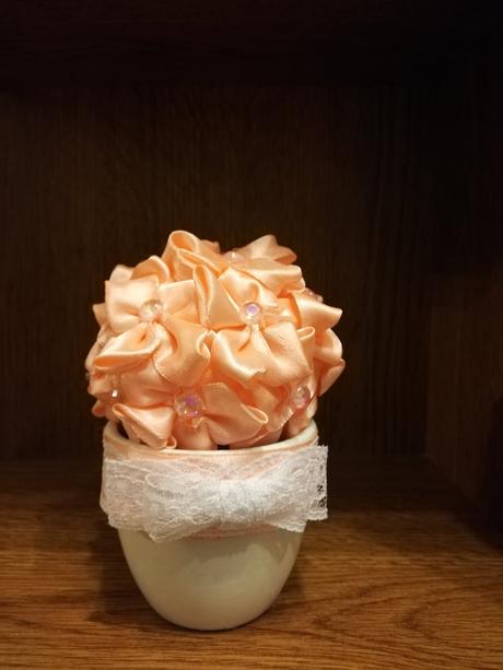 Šité saténové kvietky, 