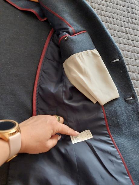 Sako, river island,34