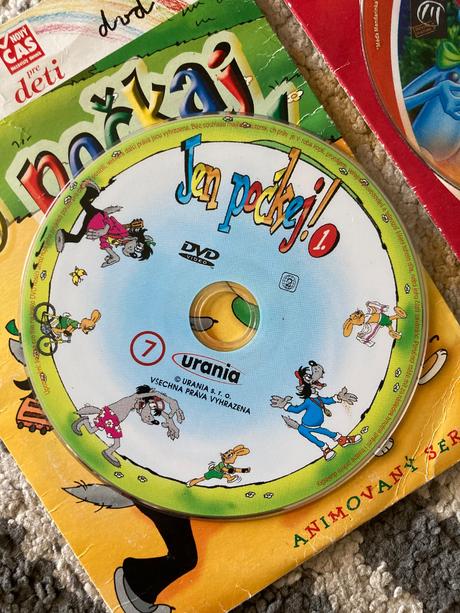 Dvd no počkaj zajac, v meste je santa claus..., 