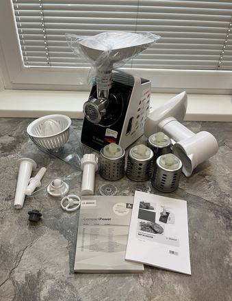 Mlynček na mäso bosch mfw3850b strúhač, odšťavovač, bosch