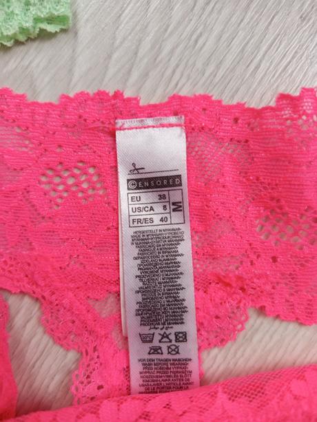 Nové -len oprané-nenosené tango, sinsay,s