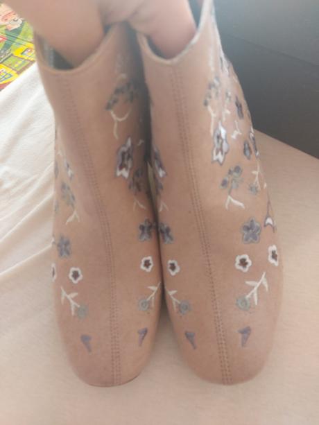 Prekrasne jesenne cizmy, primark,37