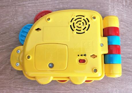 Interaktívna knižka vtech u nás na farme,