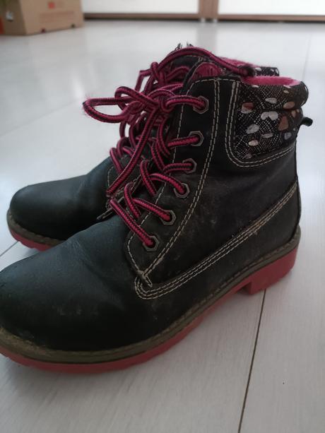 Dievčenské poltopánky, 30