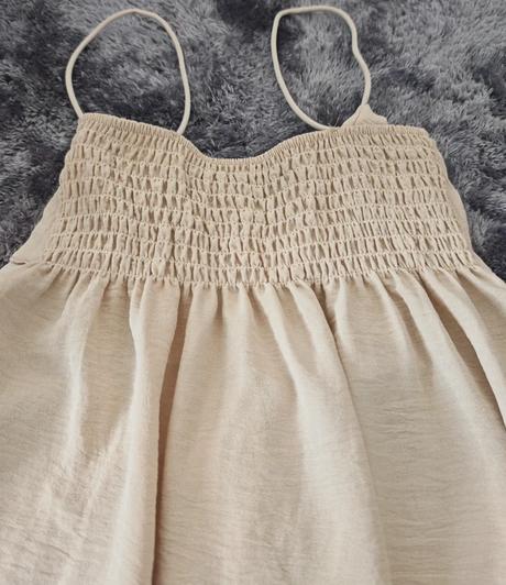 Krasny bezovy komplet, 