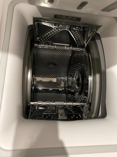 Práčka whirlpool zhora plnená, whirlpool