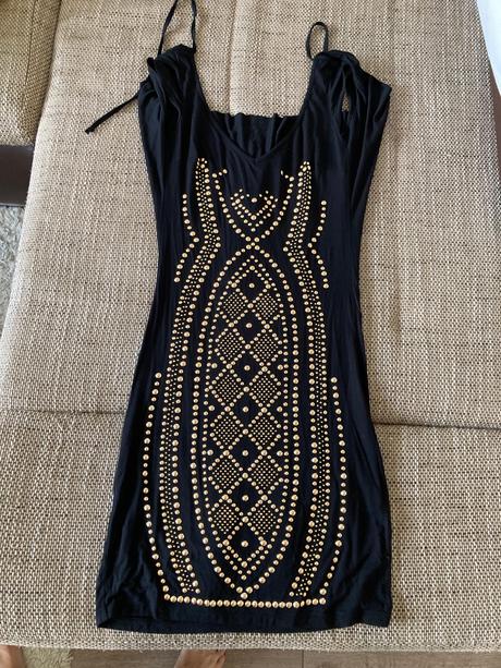 Met saty s holým chrbtom, met,xs