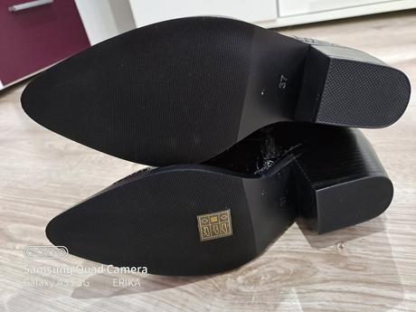 Čierne  čižmy, 37