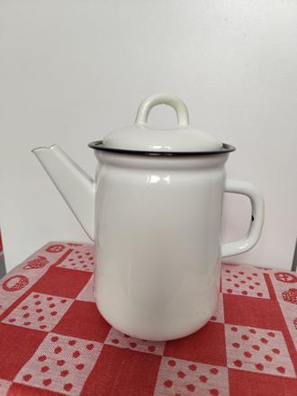 Biely čajník, 