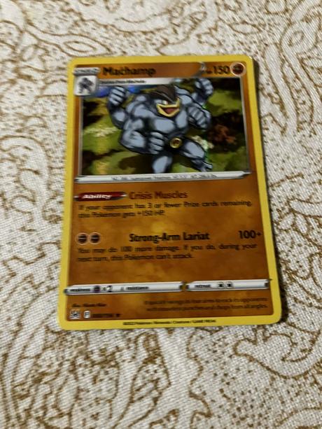 Pokémon, bakugan a pokémon album, 