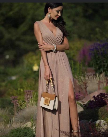 Spoločenské šaty, 38