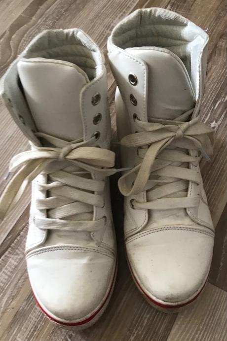 Koženkové tenisky na platforme darujem k nákupu, 39