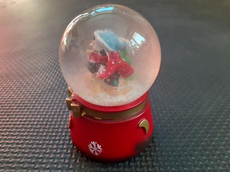 Sklenená snežná guľa snežítko svietiace, 