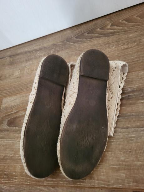 Krasne jarne cipkovane cizmy, 36