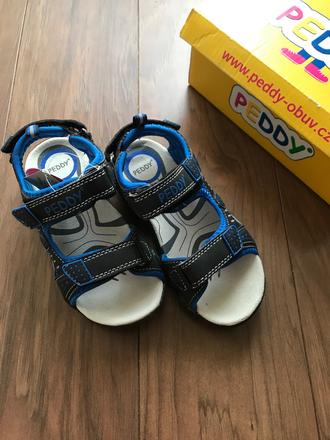 Sandálky, peddy,28