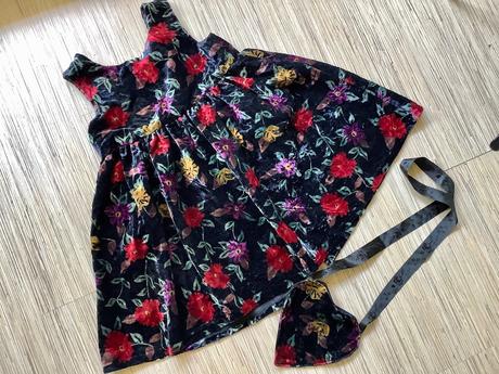 Krasne zamatove šatky/121, 86