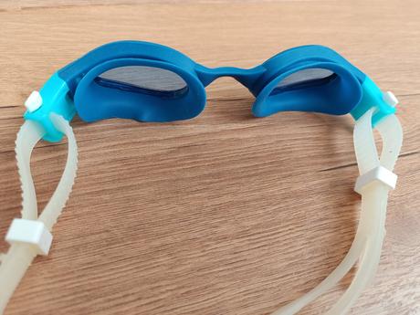 Plavecke okuliare s, 