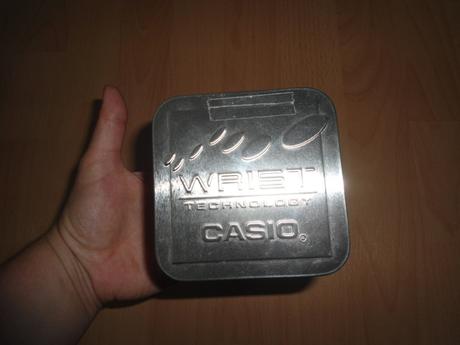 Plechova darcekova doza na hodinky,