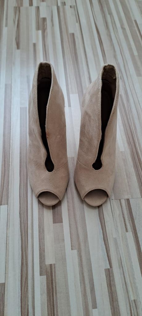 Krémové  topánky v.35, 35