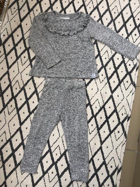 Krásny komplet svetrik a legíny 86, f&f,86