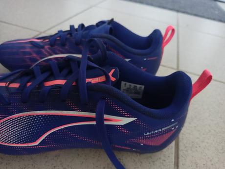 Kopačky zn. puma ultra veľ. 35,5, 35
