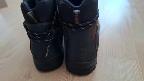 Turisticke topanky s vibram podrazkou, 41
