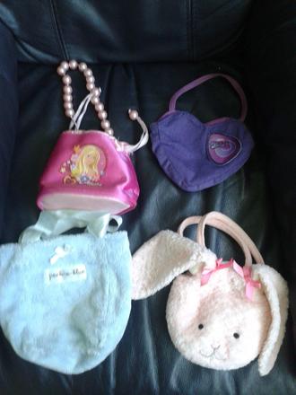 4ks malé kabeločky, 