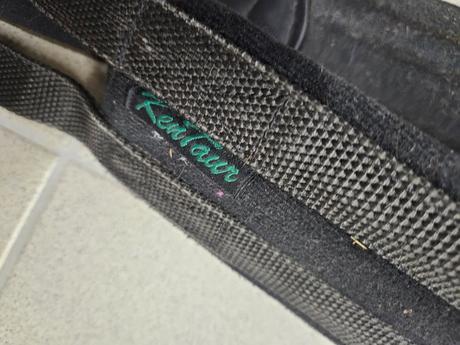 Barančeky, podbrušník kentaur, jazdecké nohavice, 