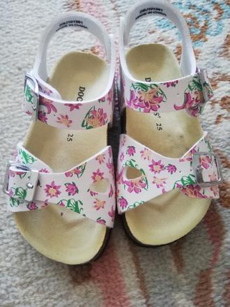 Sandalky docksteps, 25