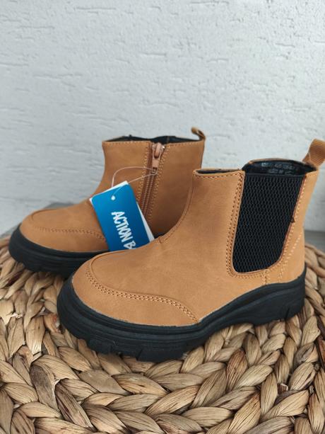 Prechodné 27-28, c&a,27