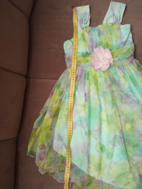 Spoločenské kvetinové asymetrické šaty, 128