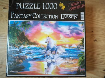 Puzzle 1000 biely kôň, 