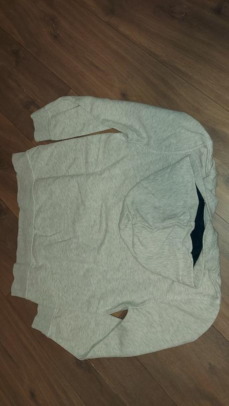 Chlapcenska mikina, 146