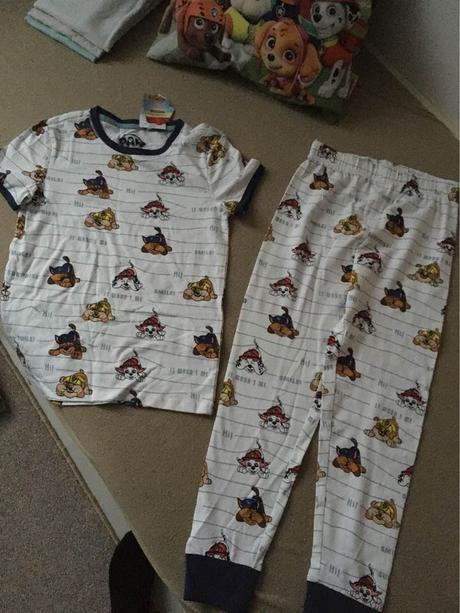 Tlapkova patrola pyzamo s visackou, 122–134 / 140–152