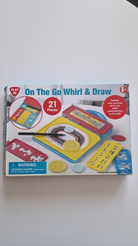 Prenosná kresliaca sada., 