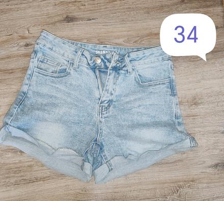 Šortky, 34