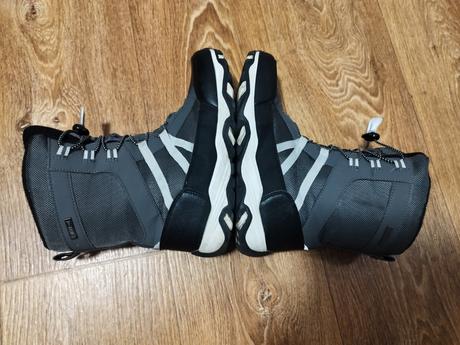 Nepremokavé snehule, 37