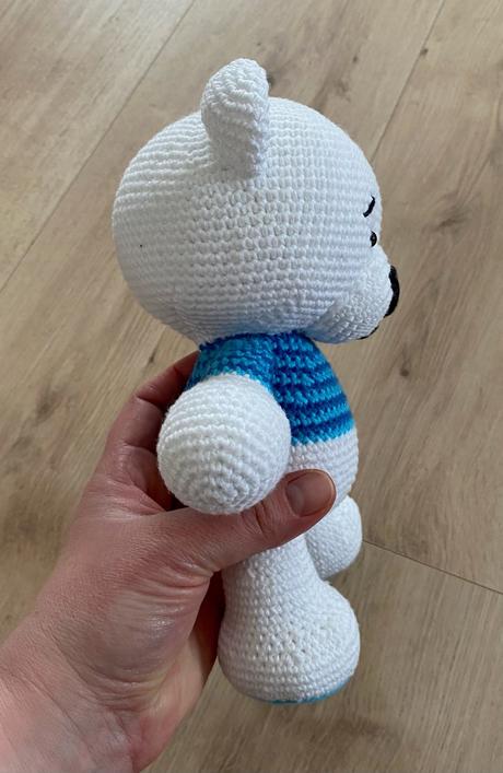 Macko (háčkovaný), 