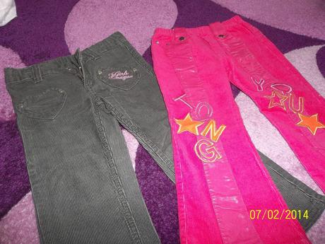 Menčester nohavice, 98