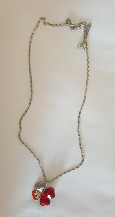 Retiazka so štvorlístkom,