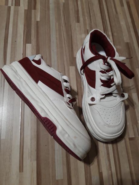 Nove botasky 36 dievcenske, 36