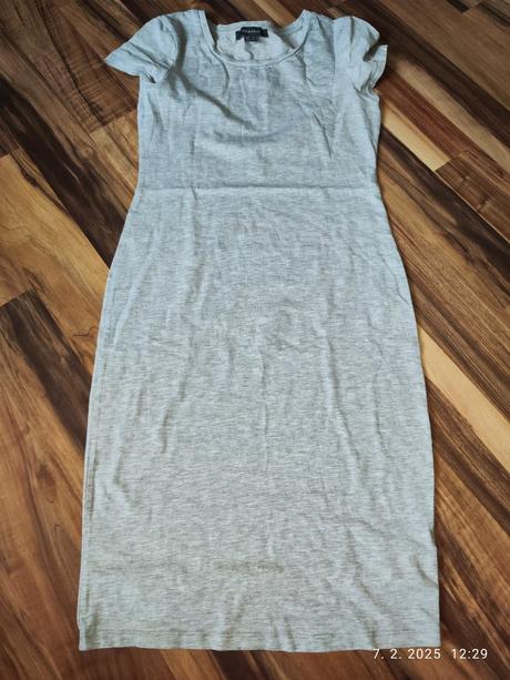 Šedé trickove šaty, m