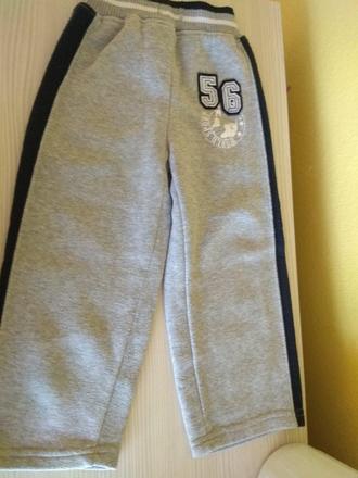 Šedé tepláky, pepco,92