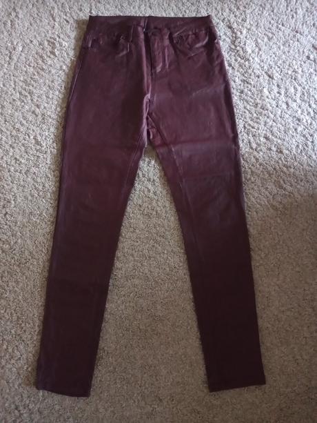 Kozene nohavice, 36