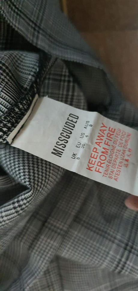 Saty missguided vel. 36, 36