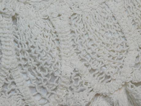 Kvalitne velmi pekne azurove pončo, 42