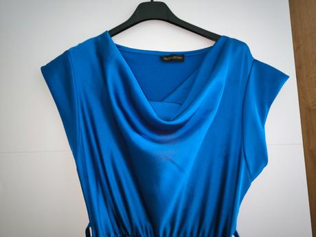 Mama saténové šaty uni modré dcéra točivé 110/116,