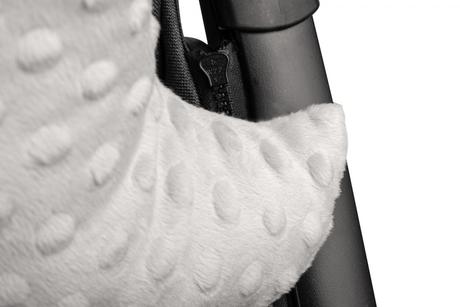 Univerzálna podložka do kočíka deluxe púpavy +,