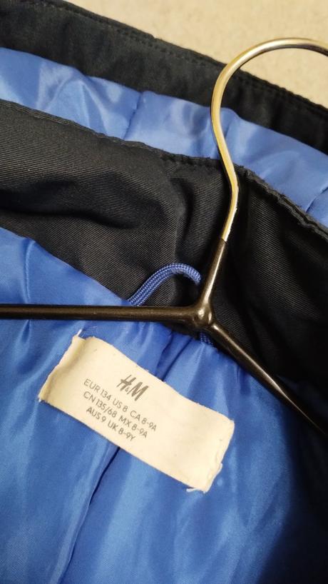 Zimna bunda, h&m,134
